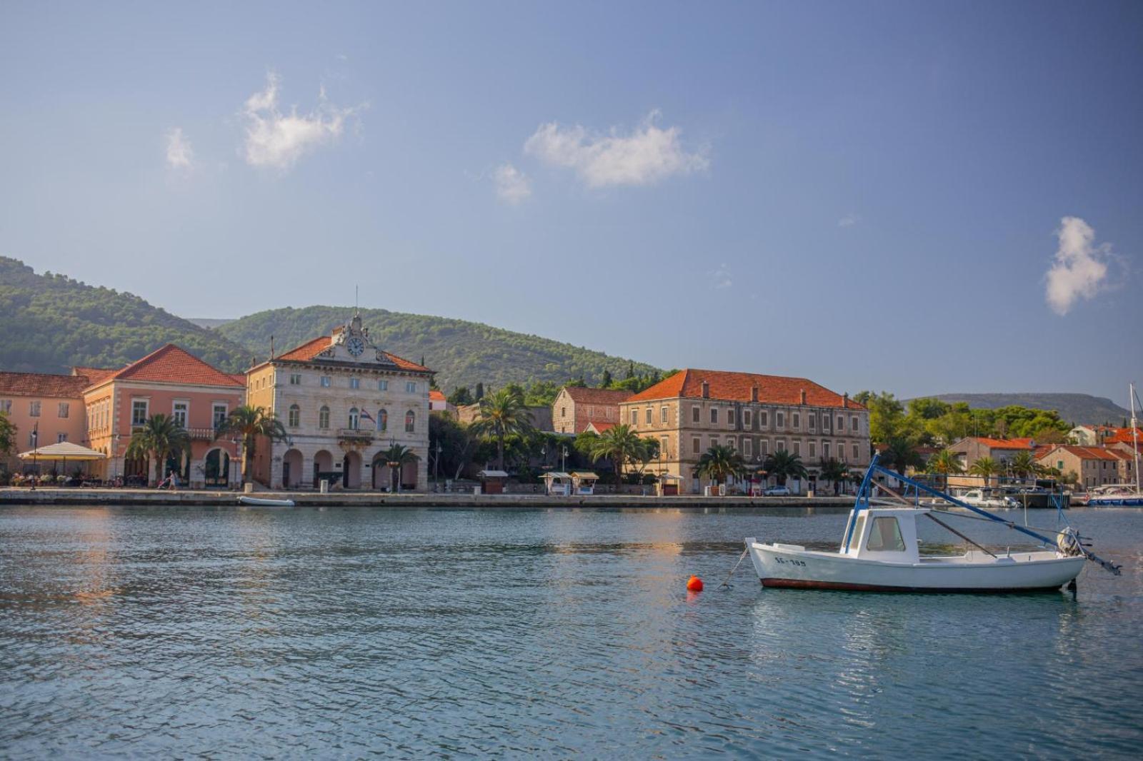 Plenkovic * Stari Grad (Hvar)