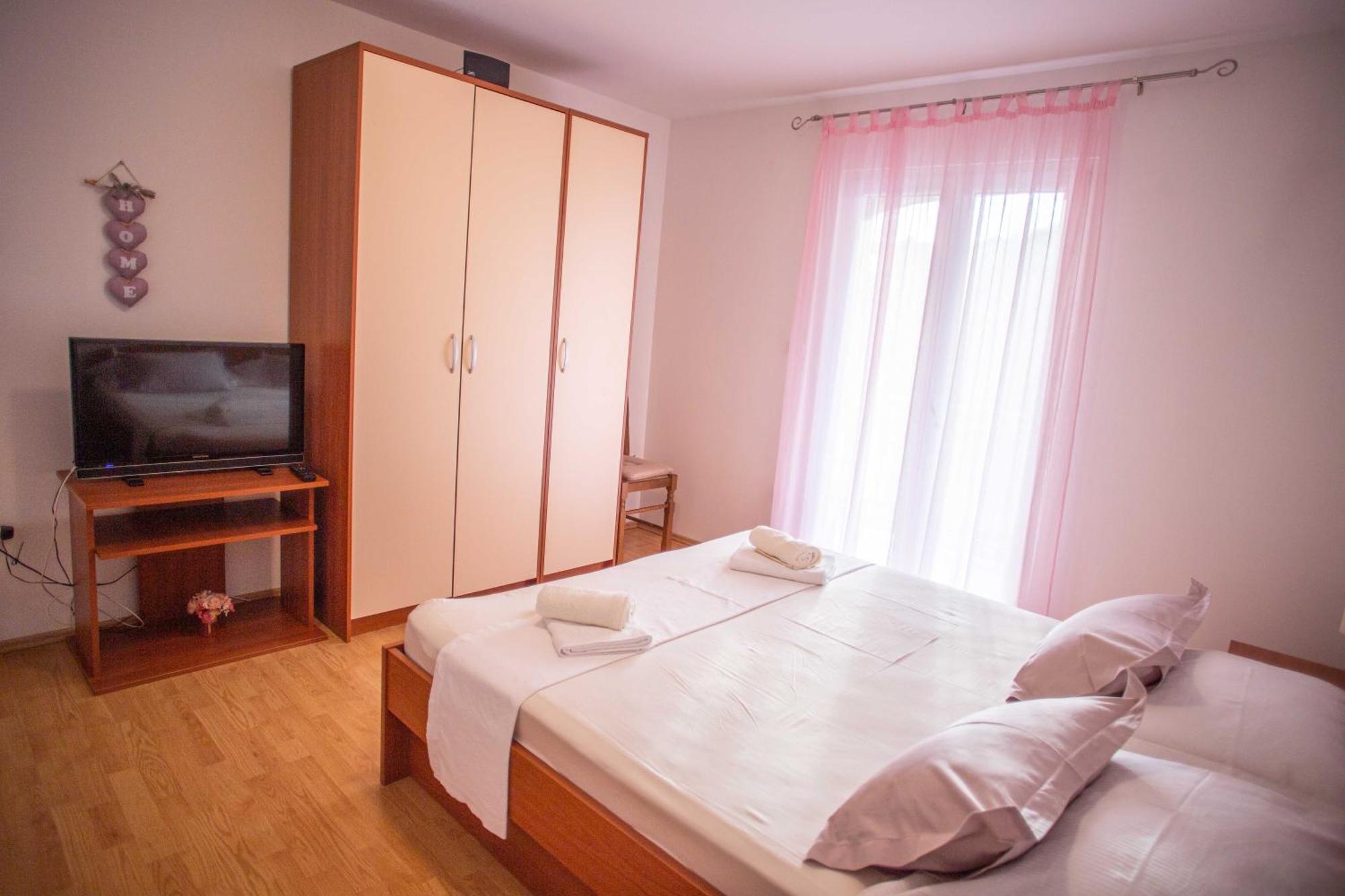 Apartment Plenkovic *